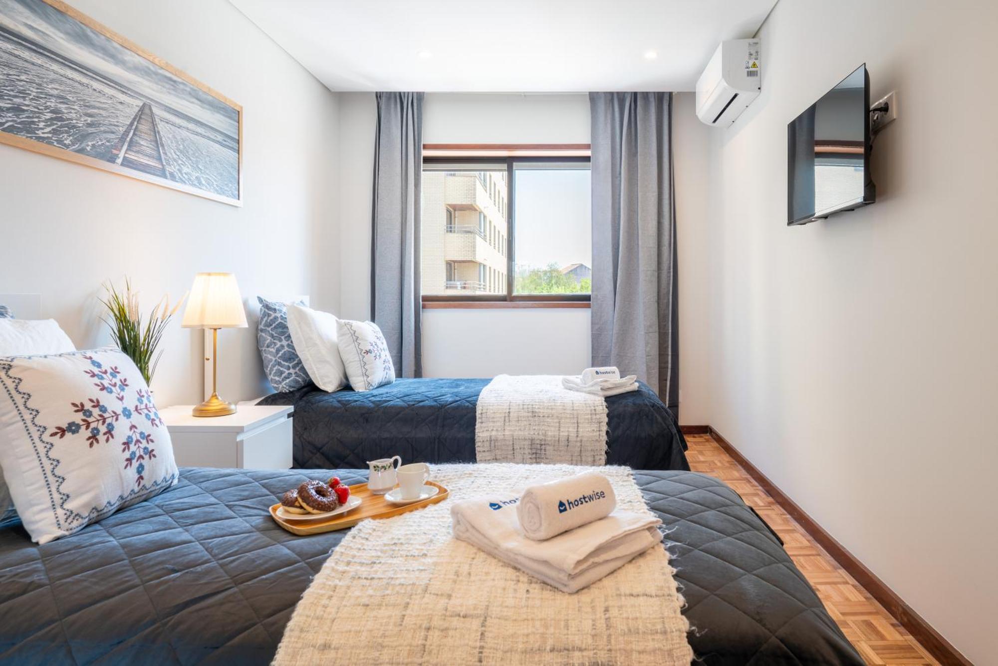 Host Wise - Bright And Elegant Urban Flat With Balcony Apartamento Oporto